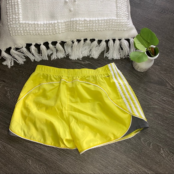 Yellow Adidas Large Shorts - Picture 3 of 3
